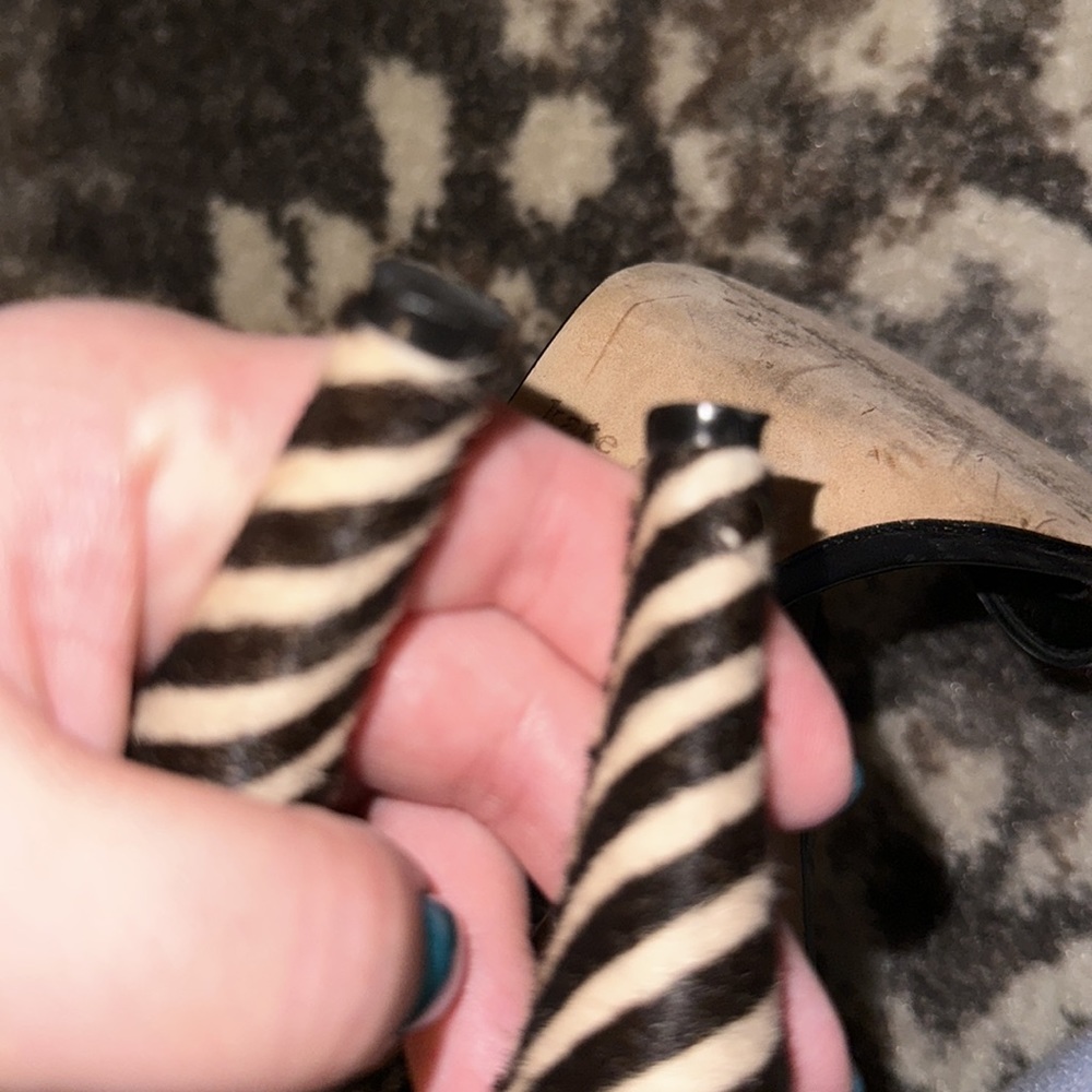 Kate Spade zebra print heels - Picture 6 of 6